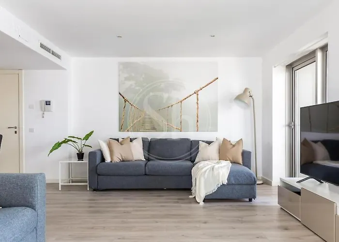 Beachfront With Terrace For 8