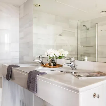 Beachfront With Terrace * バルセロナ